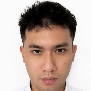 Quang Hien Le
